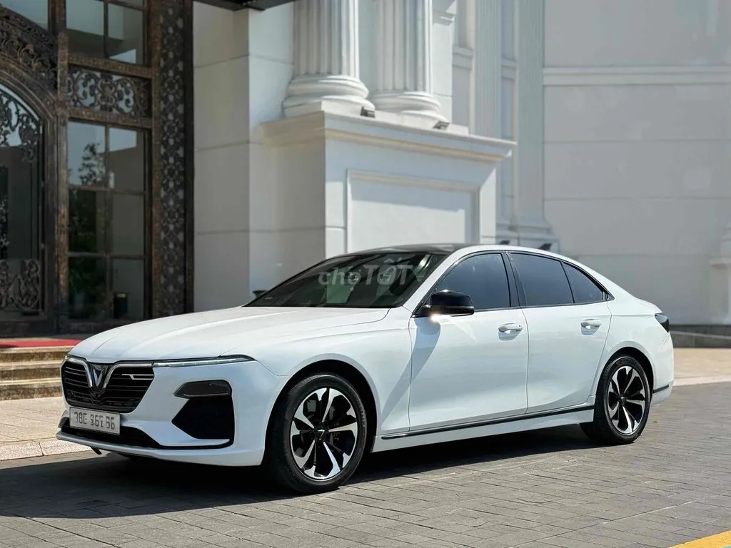 Vinfast Lux A2.0 2022 photo 3