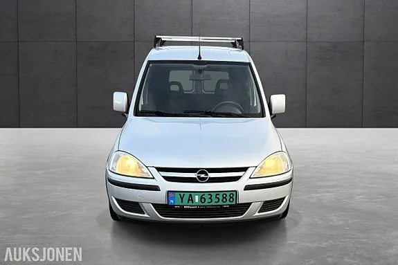 Opel Combo 2011 photo 2