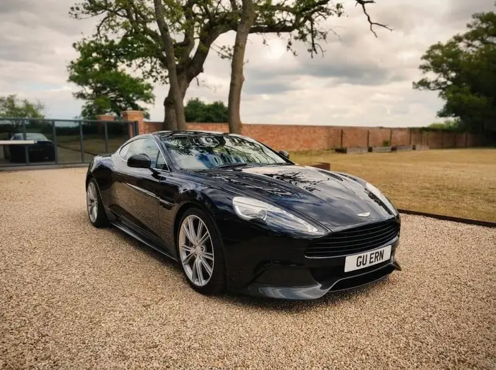 Aston Martin Vanquish