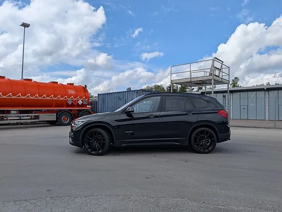 BMW X1 2017 photo 2