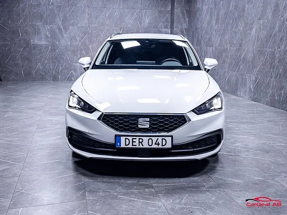 Seat Leon 2025 photo 2