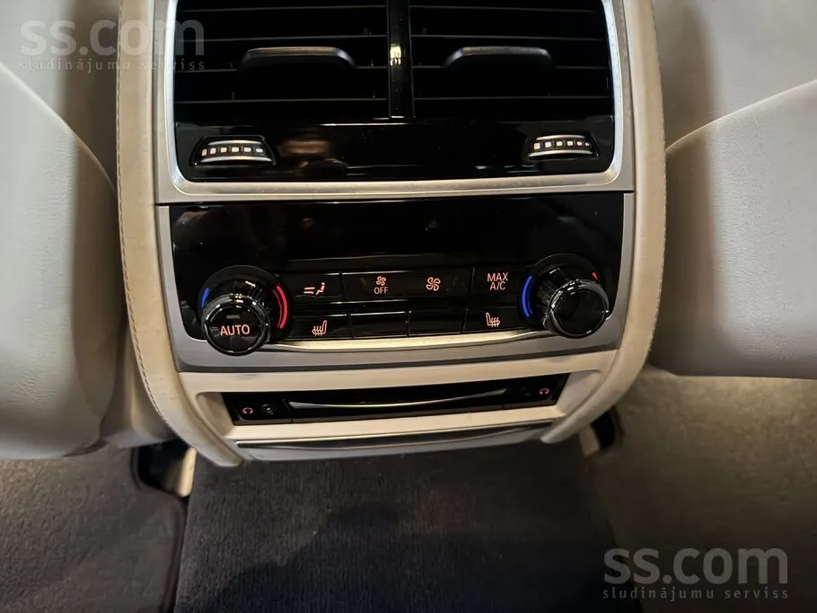 BMW 745E 2019 photo 5