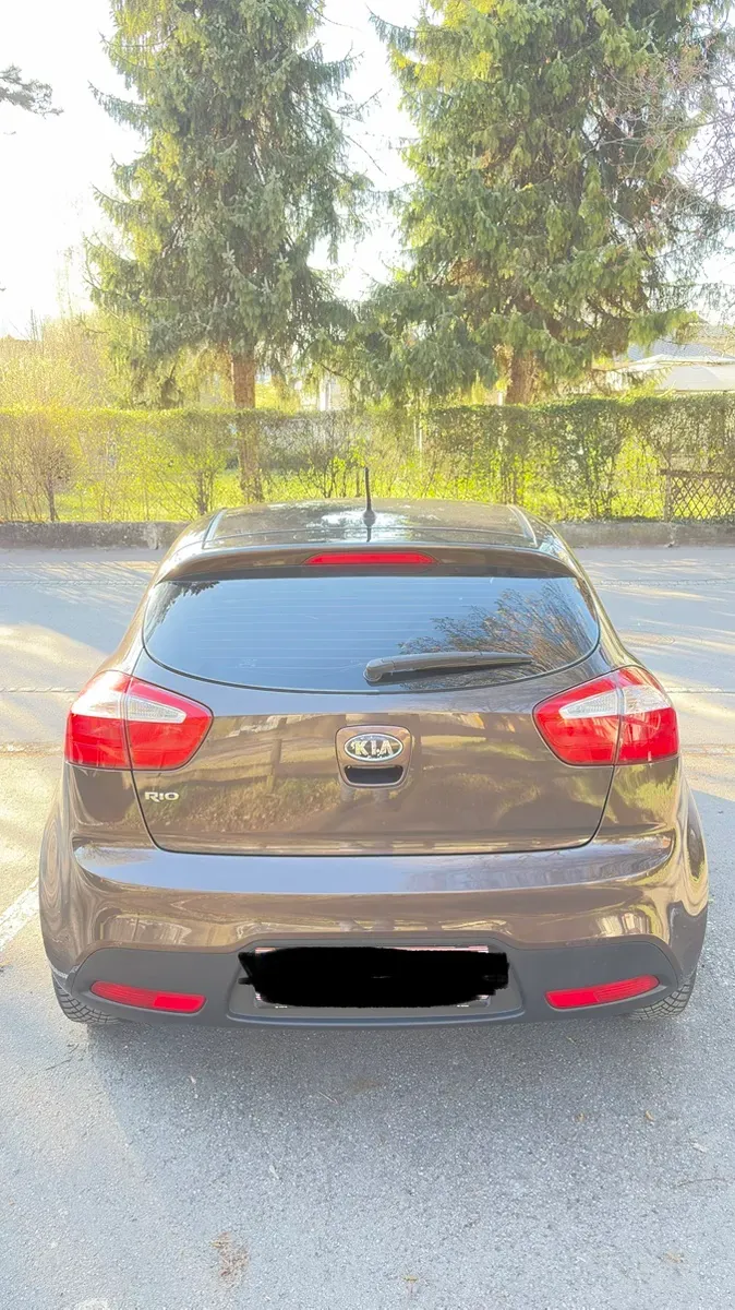 Kia Rio 2011 photo 3