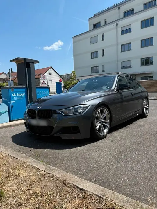 BMW 335I