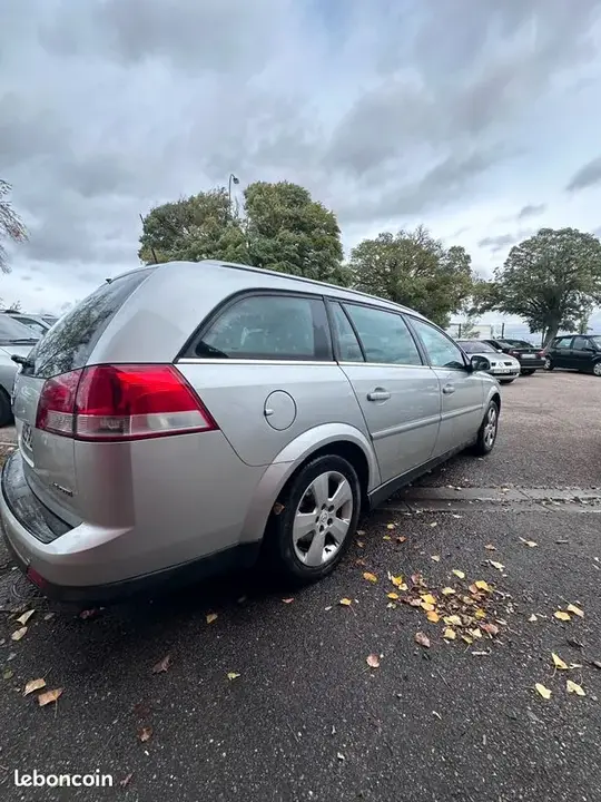 Opel Vectra 2005 photo 3