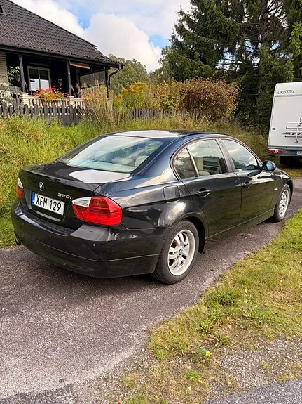 BMW 320I 2006 photo 4