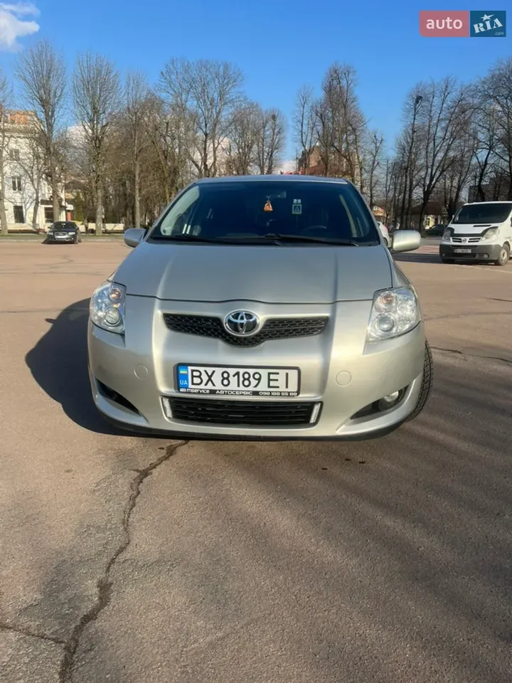 Toyota Auris