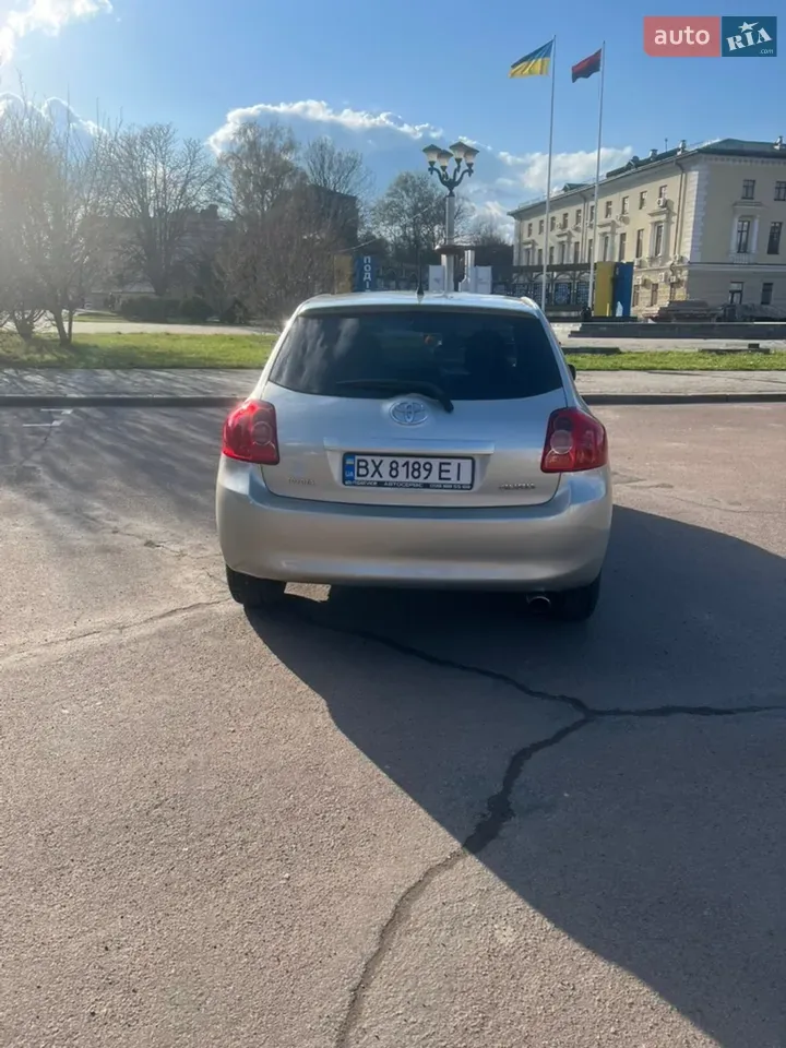 Toyota Auris 2008 photo 4