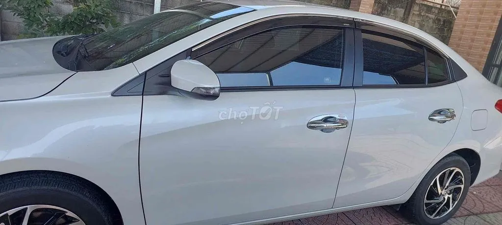 Toyota Vios 2022 photo 2