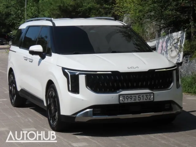 Kia Carnival 2024 photo 2