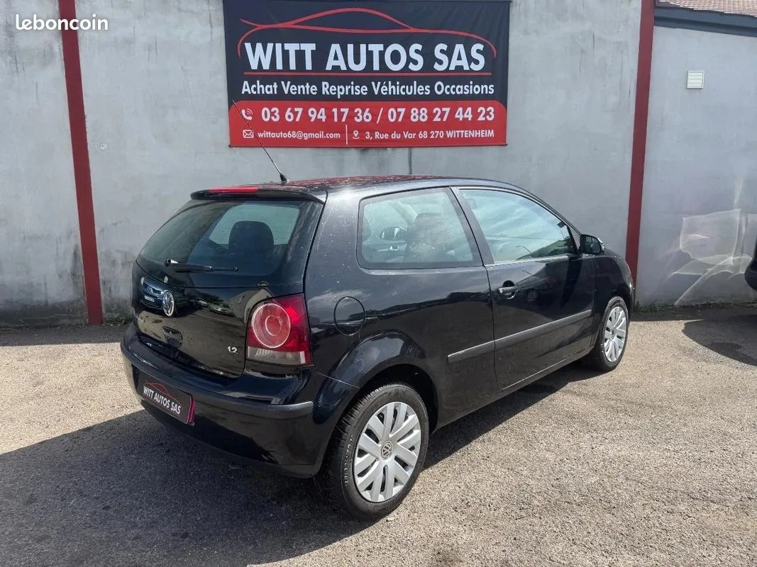 Volkswagen Polo 2006 photo 2