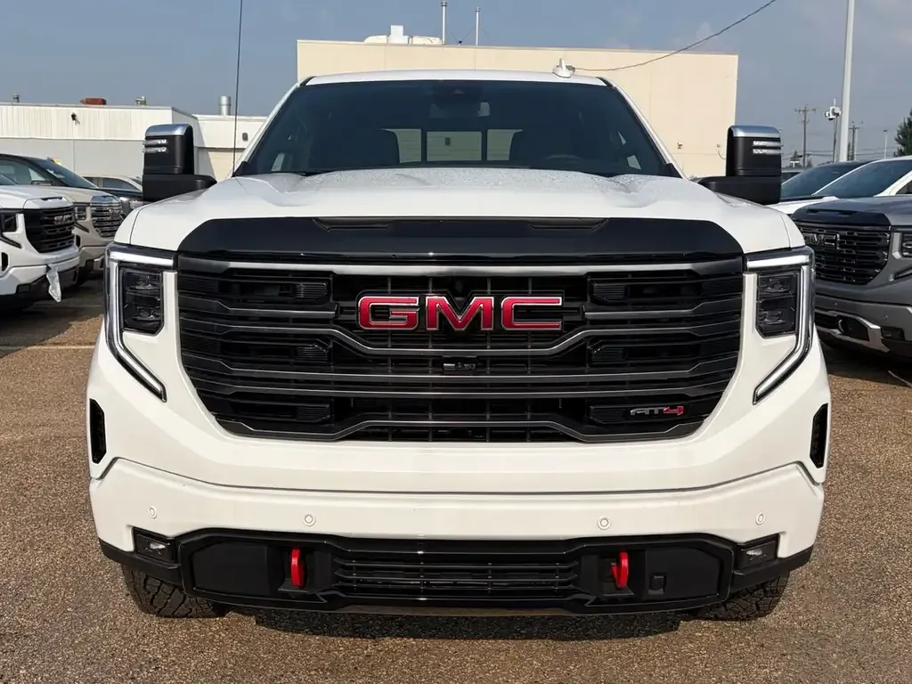 GMC Sierra 1500 2026 photo 2