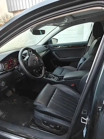 Skoda Superb 2020 photo 3