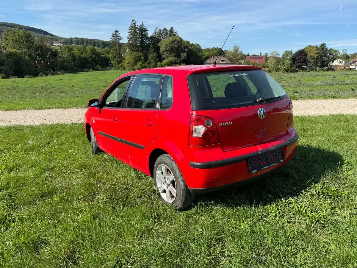 Volkswagen Polo 2003 photo 3