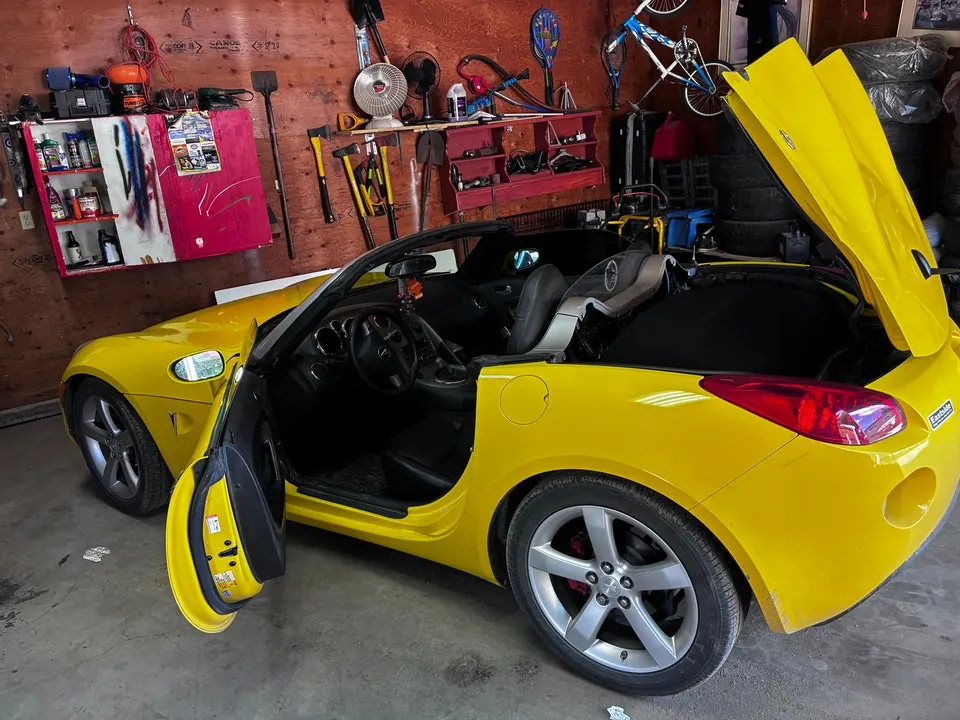 Pontiac Solstice