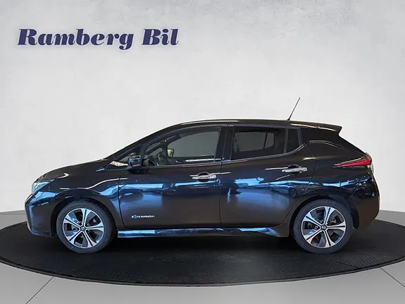 Nissan Leaf 2020 photo 2