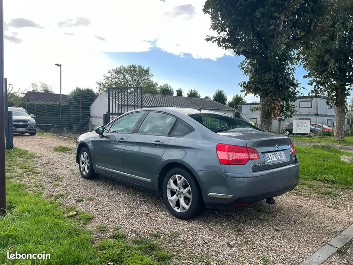 Citroen C5 2011 photo 4
