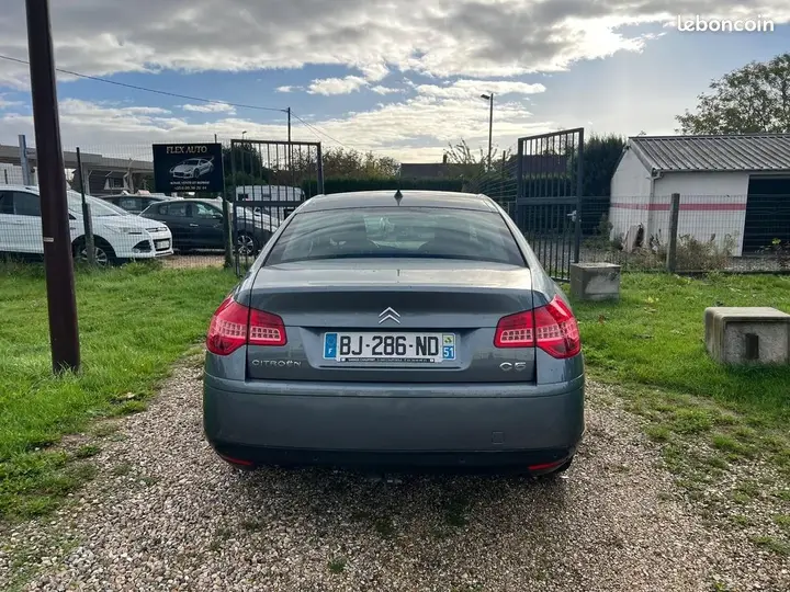 Citroen C5 2011 photo 5