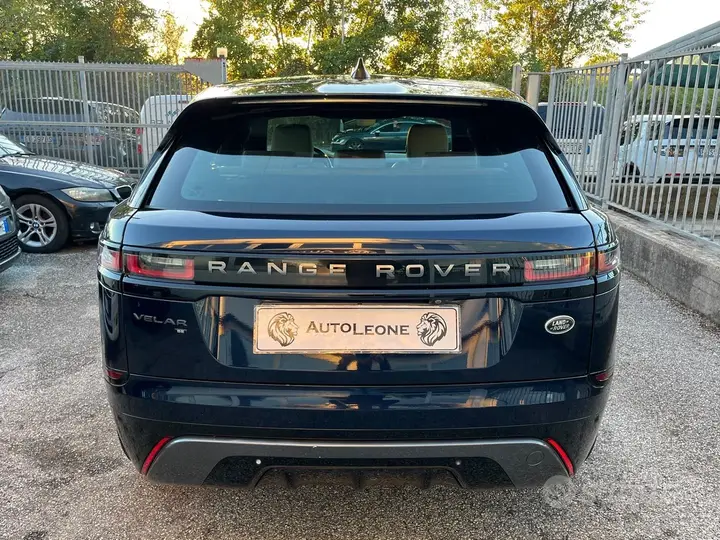 Land Rover Range Rover Velar 2022 photo 5