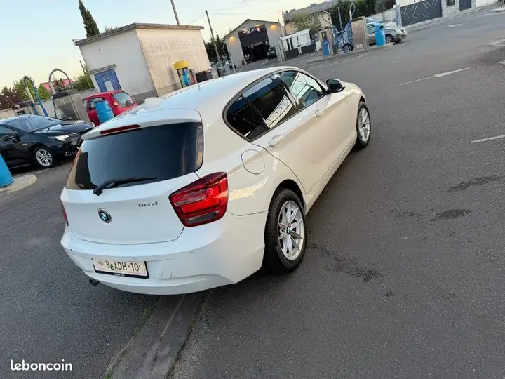 BMW 1 Series 2014 photo 2