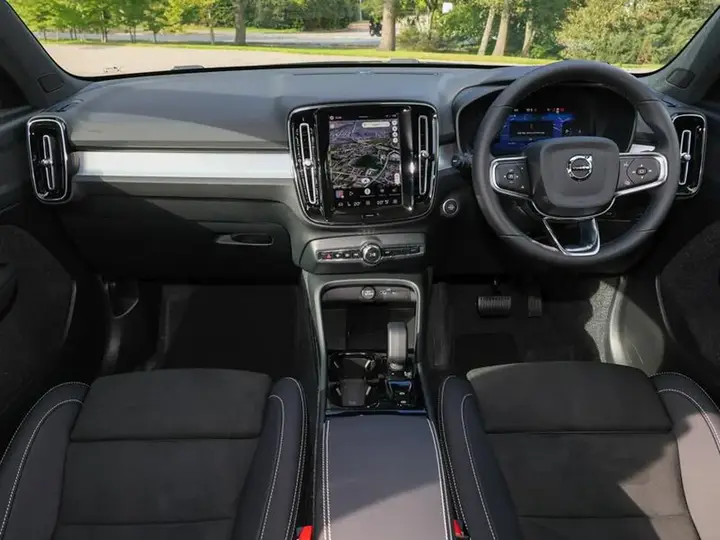 Volvo Xc40 2026 photo 3
