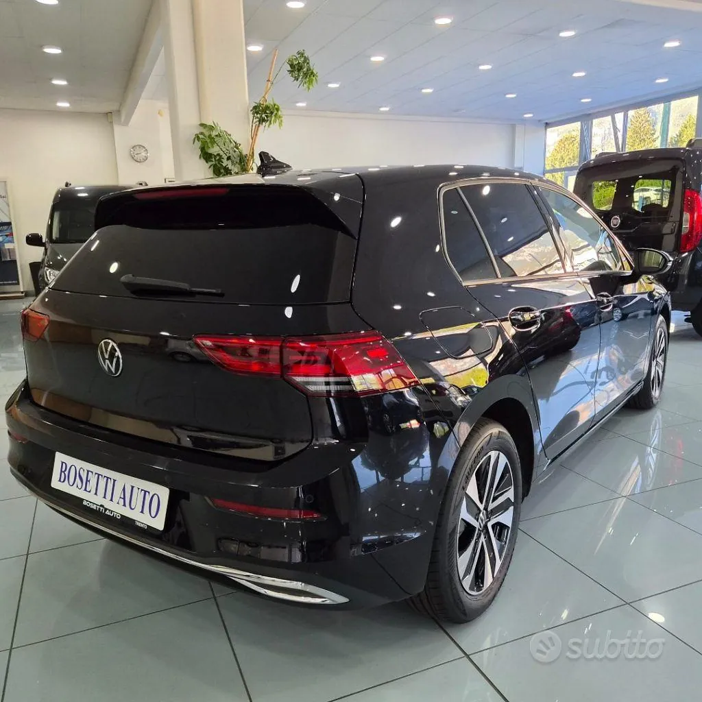 Volkswagen Golf 2022 photo 4