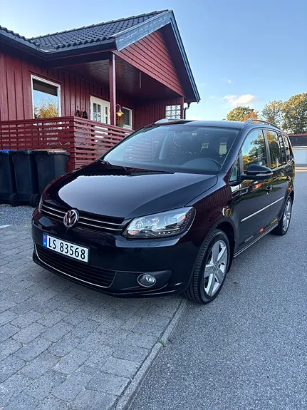 Volkswagen Touran 2013 photo 3