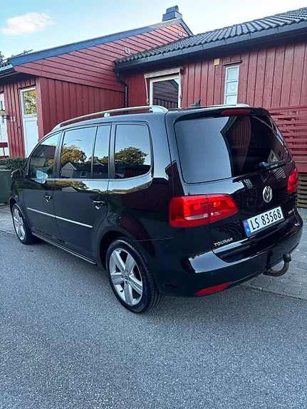 Volkswagen Touran 2013 photo 5