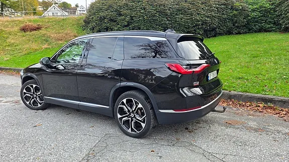 NIO Es8 2023 photo 4