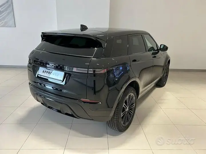 Land Rover Evoque 2024 photo 2