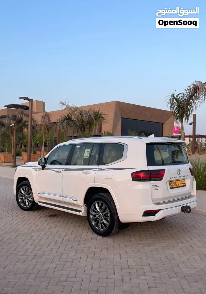 Toyota Land Cruiser 2024 photo 4