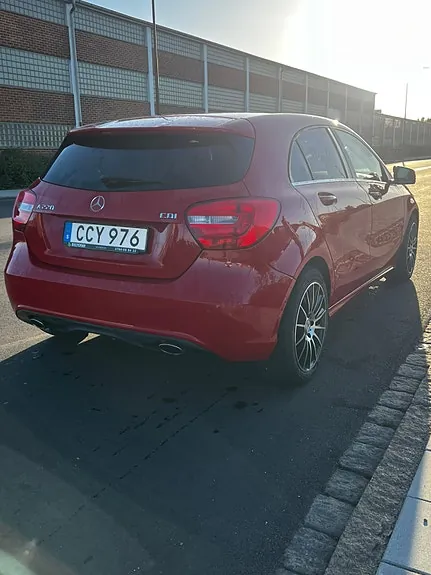 Mercedes-Benz A220 2013 photo 2