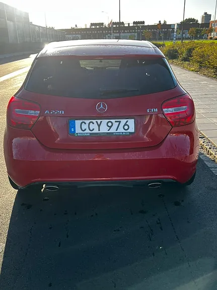 Mercedes-Benz A220 2013 photo 4