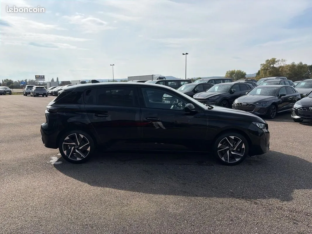 Peugeot 308 2025 photo 4