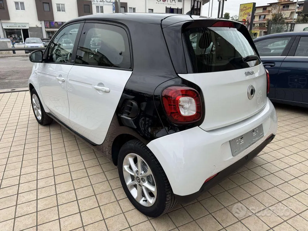 Smart Forfour 2015 photo 5