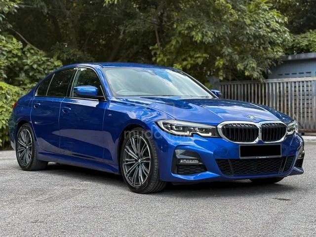 BMW 330I