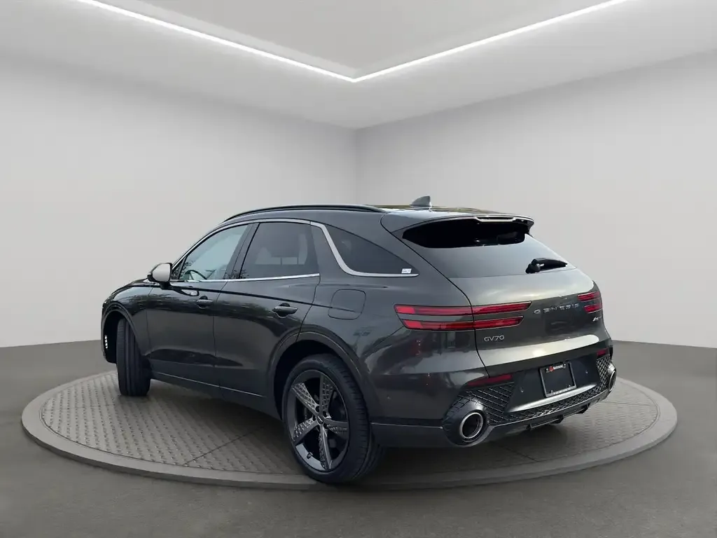 Genesis Gv70 2023 photo 4
