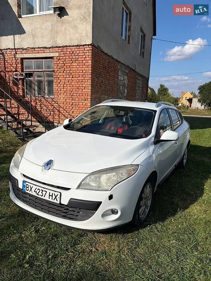 Renault Megane 2010 photo 4