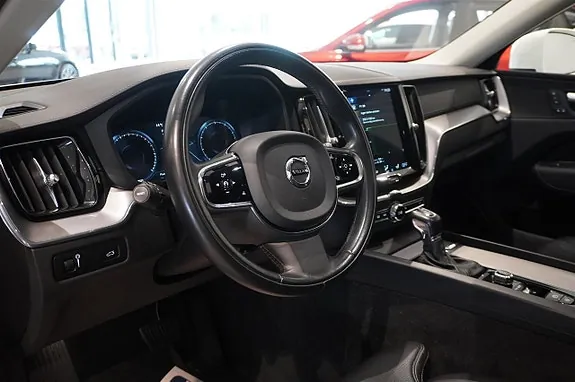 Volvo Xc60 2020 photo 2
