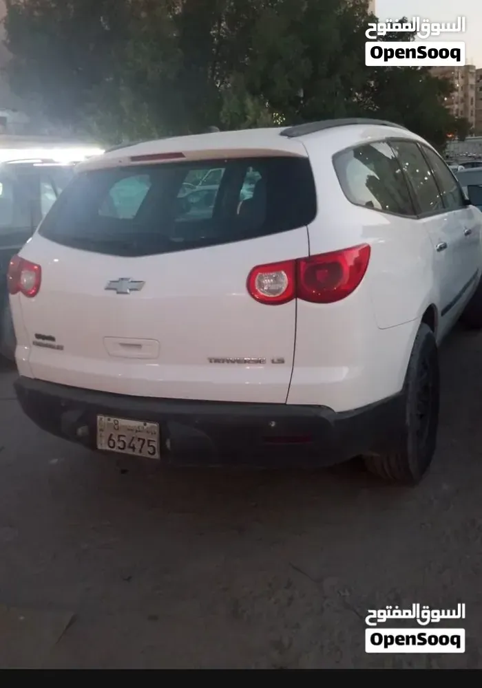 Chevrolet Traverse 2011 photo 3