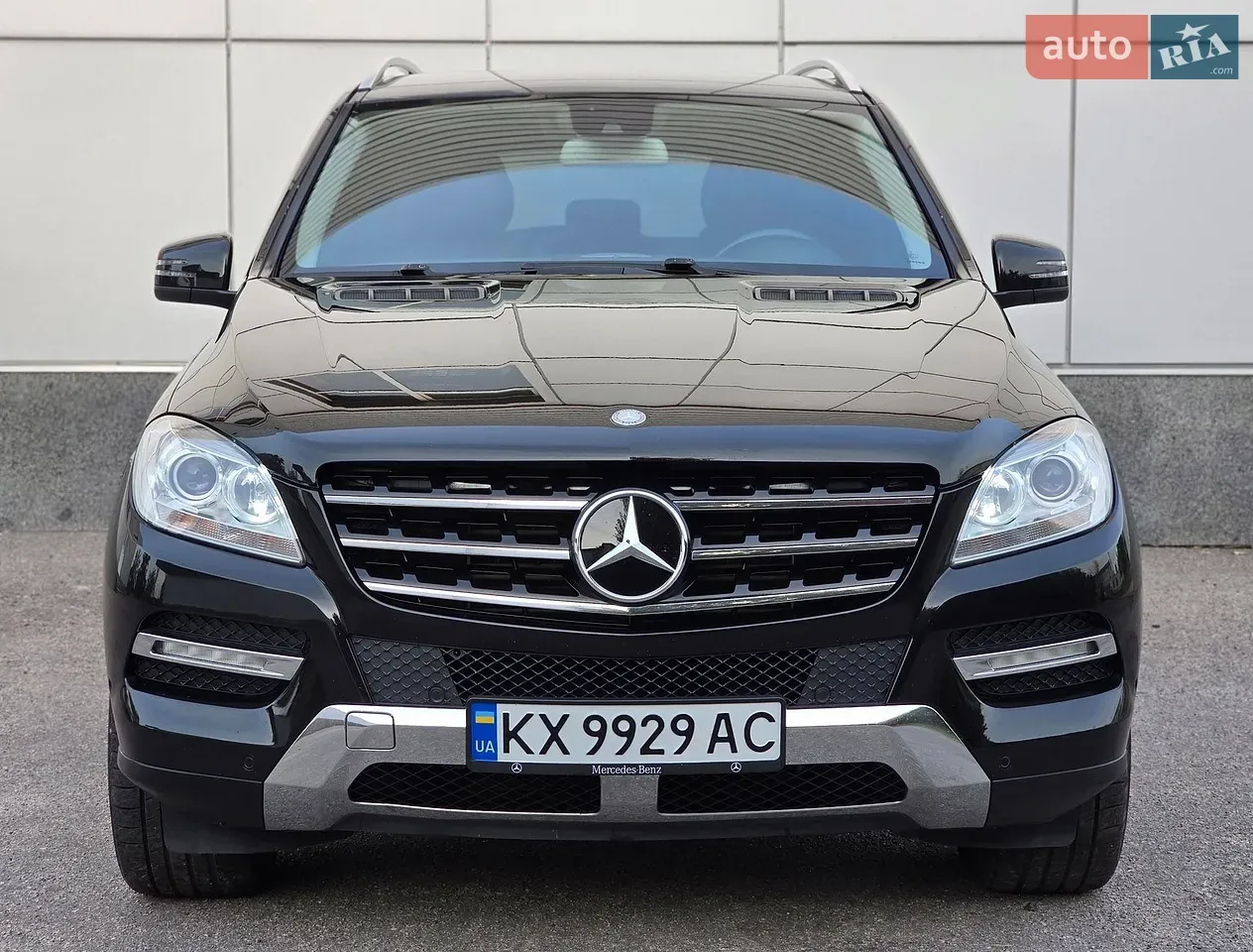 Mercedes-Benz M-Class 2012 photo 2
