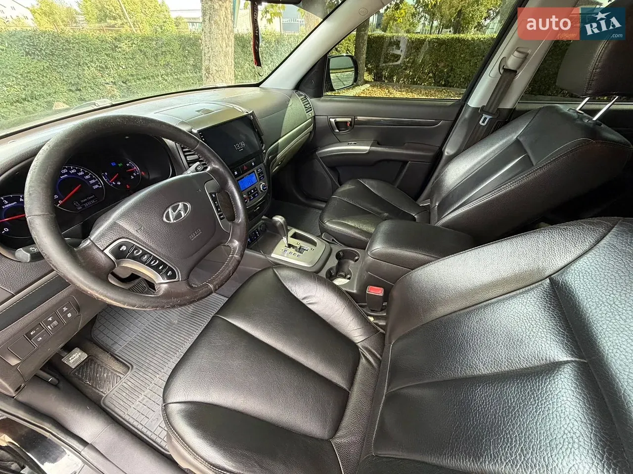 Hyundai Santa Fe 2010 photo 5