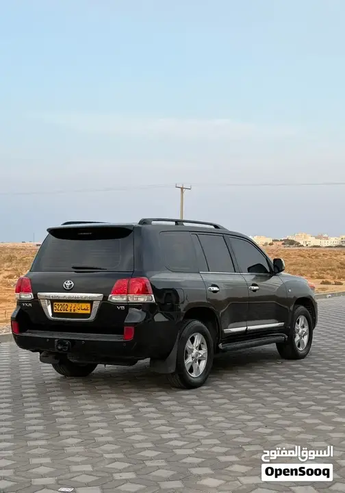 Toyota Land Cruiser 2009 photo 4