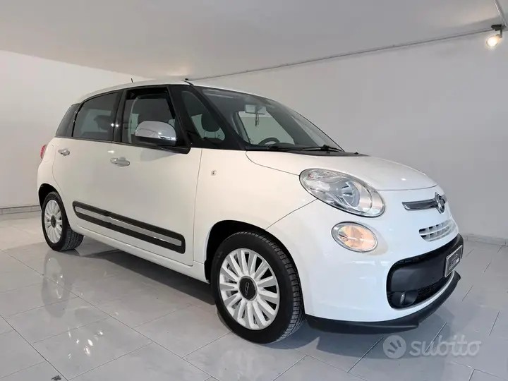 Fiat 500L 2017 photo 2