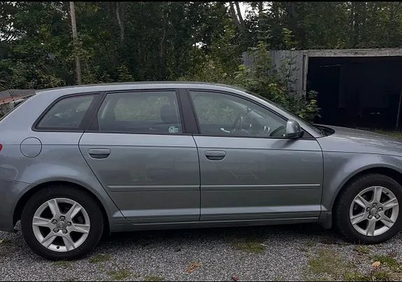 Audi A3 2010 photo 4