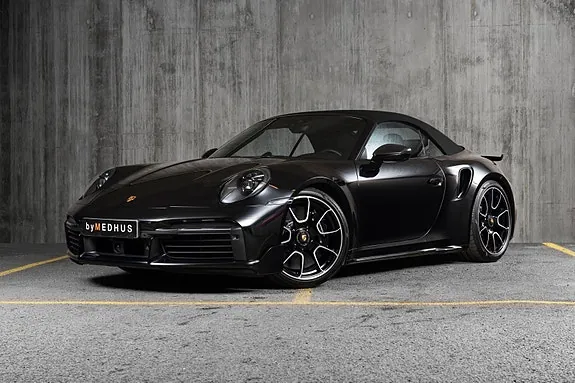 Porsche 911 2023 photo 3