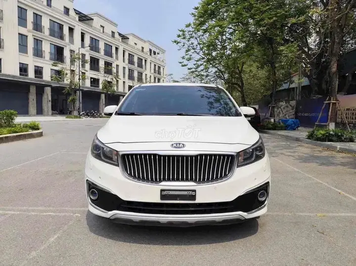 Kia Sedona 2018 photo 4