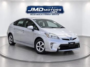 Toyota Prius 2015 photo 2