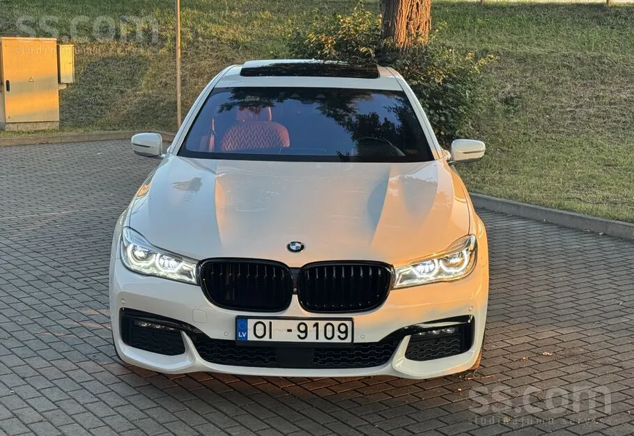 BMW 740 2017 photo 2