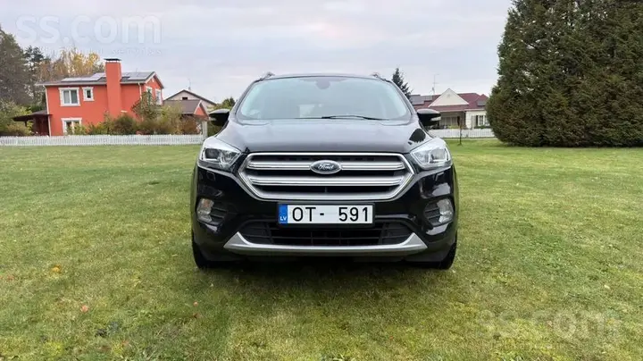 Ford Kuga 2019 photo 2